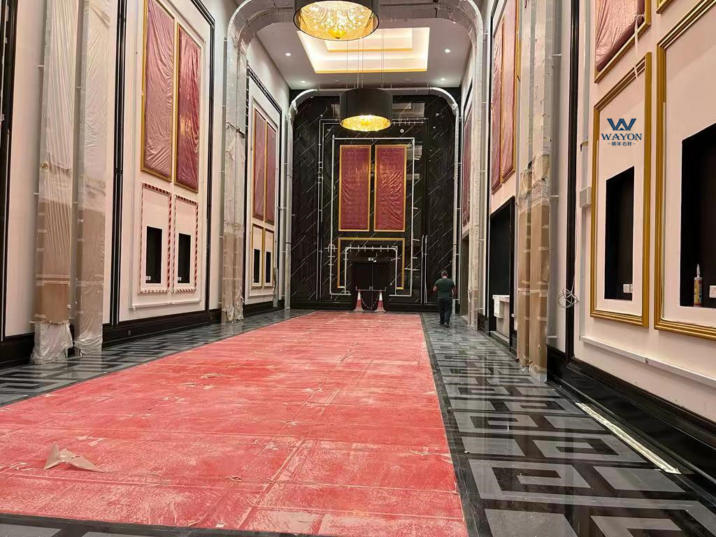 قطر فاندوم مول