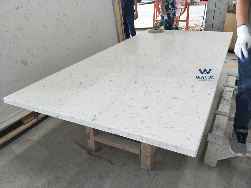 WG407 إيدلوايس