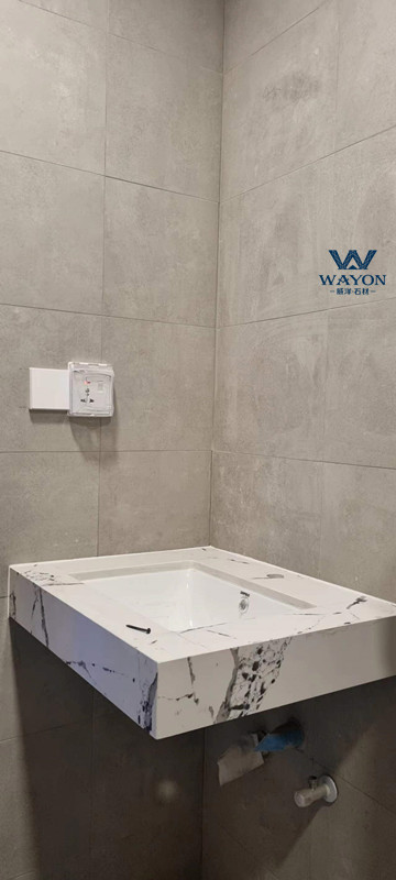 جزر المالديف السكنية (WG453 كليف وايت)
