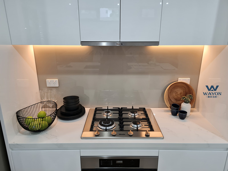 قضية سكنية في كارلينجفورد بأستراليا (WG412 Vein)