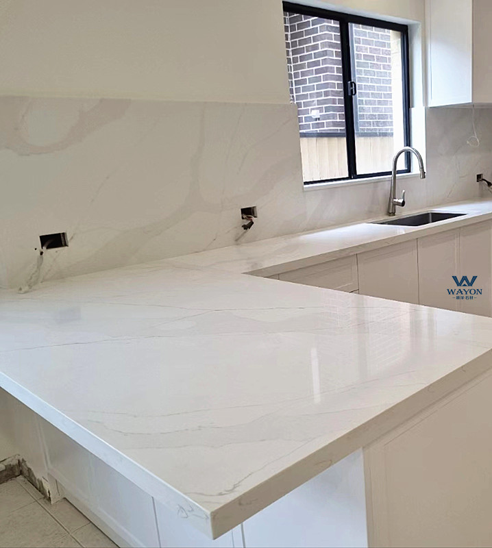 حالة سكنية في أستراليا (WG466 Calacatta Gold)