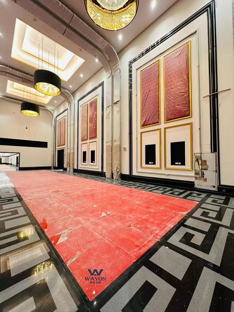 قطر فاندوم مول
