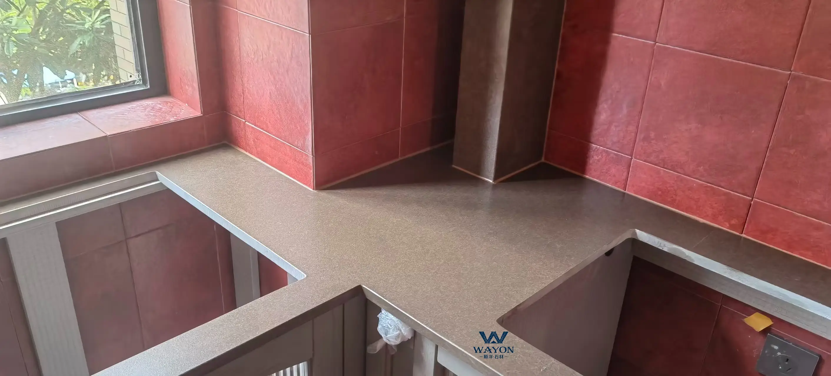 سطح عمل من الكوارتز من Zhe Jiang Apartment - WG318 بلون بني راين غير لامع