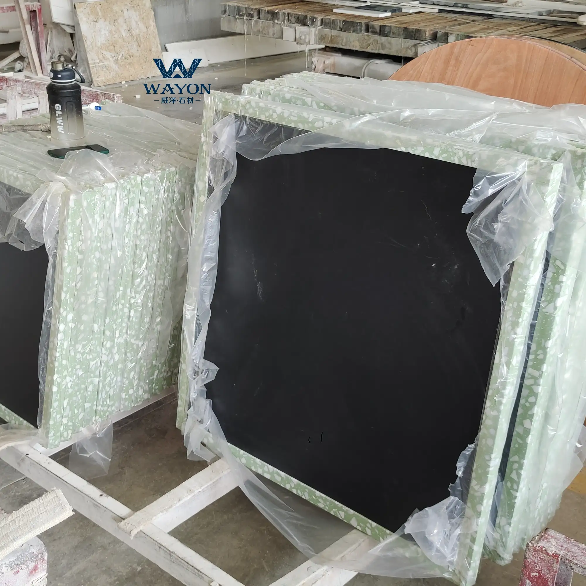 أسطح طاولات من خشب الصنوبر الأخضر الداكن WT277