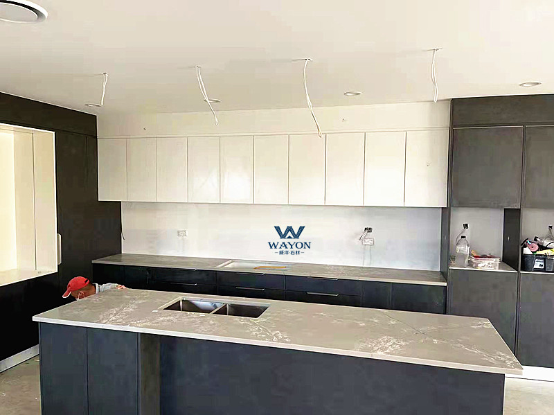 حافظة سكنية فنلندا (WG454 Icecrack Grey)